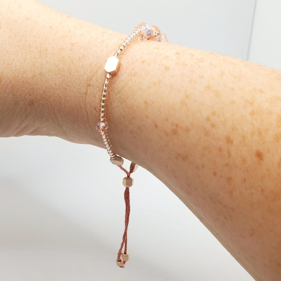 Pink and Rose Gold Beaded Friendship Bracelet - Picture 3 of 7